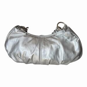 Vintage Silver Metallic Pleated Hobo Shoulder Bag Y2K Crescent Dumpling Purse